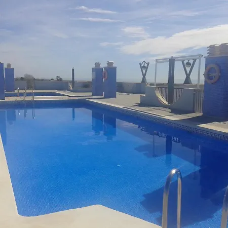 Deltaebro Piscina Apartment